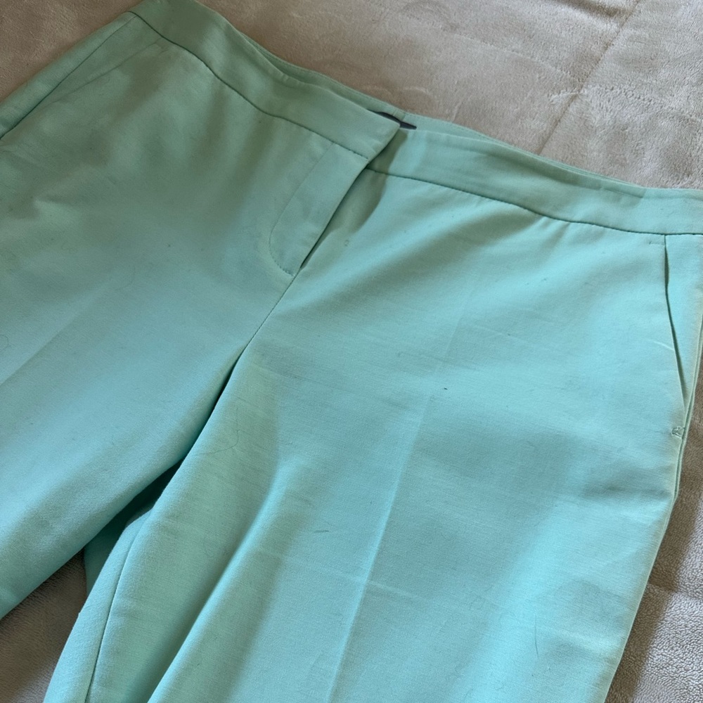 VINCE CAMUTO BABY BLUE TROUSER CAPRI SIZE 14